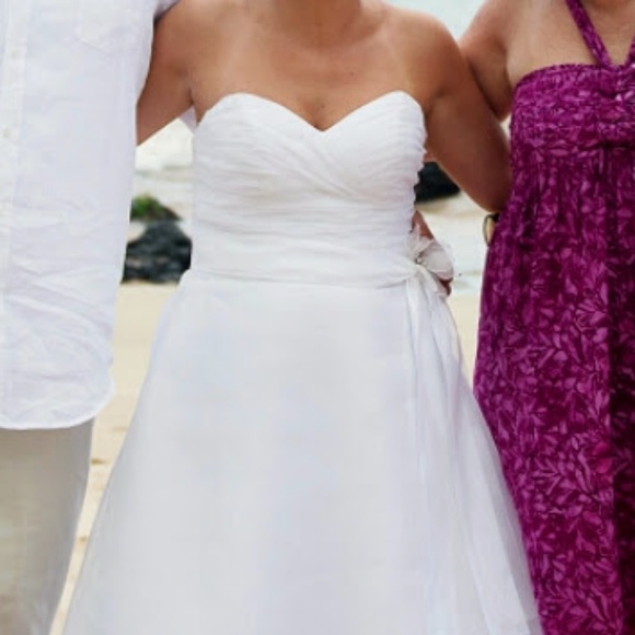 Wedding dress - Picture 6 of 6